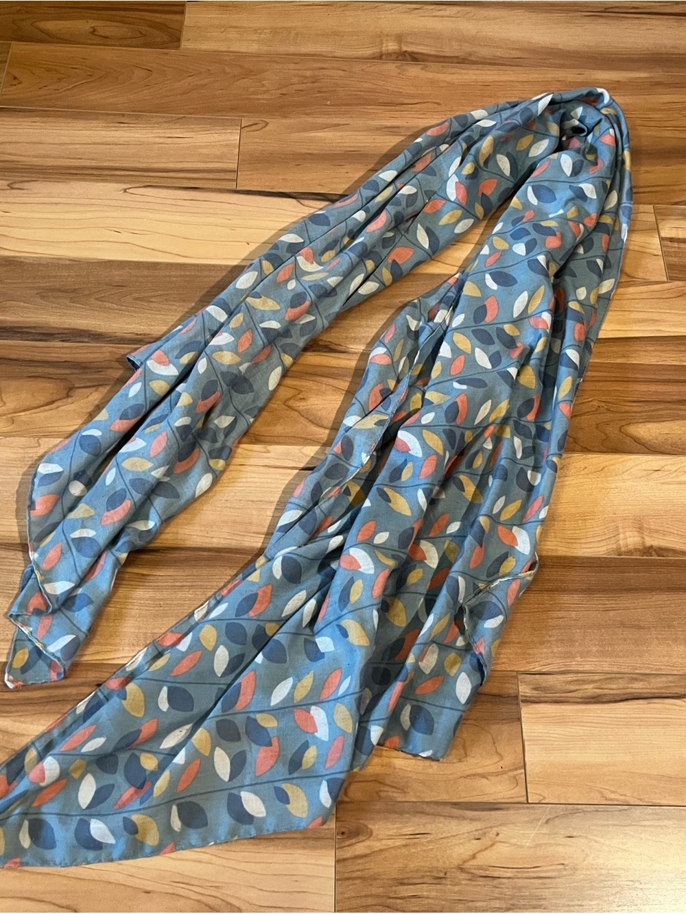 Light Blue Leaf-Print Women's Scarf 70x33 inches
